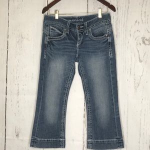 Maurice’s Jean Capris Low Rise Light wash  3\4